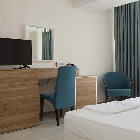 Ema Hotel 소조폴 외부 사진
