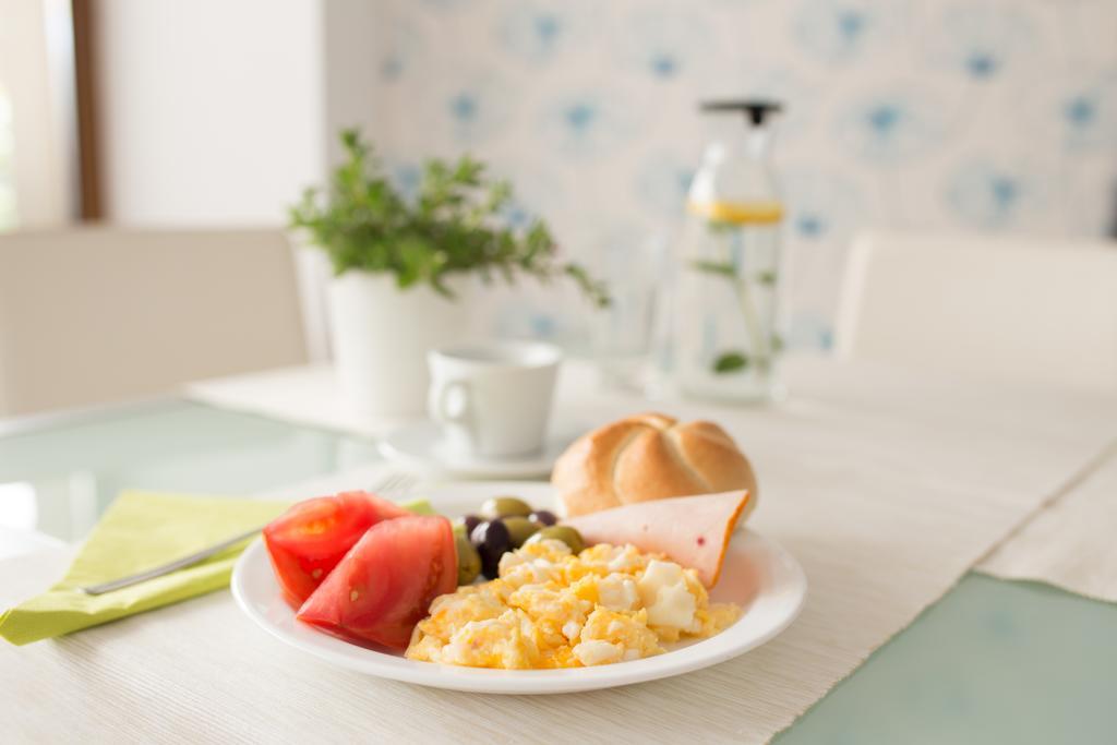 Ema Hotel 소조폴 외부 사진