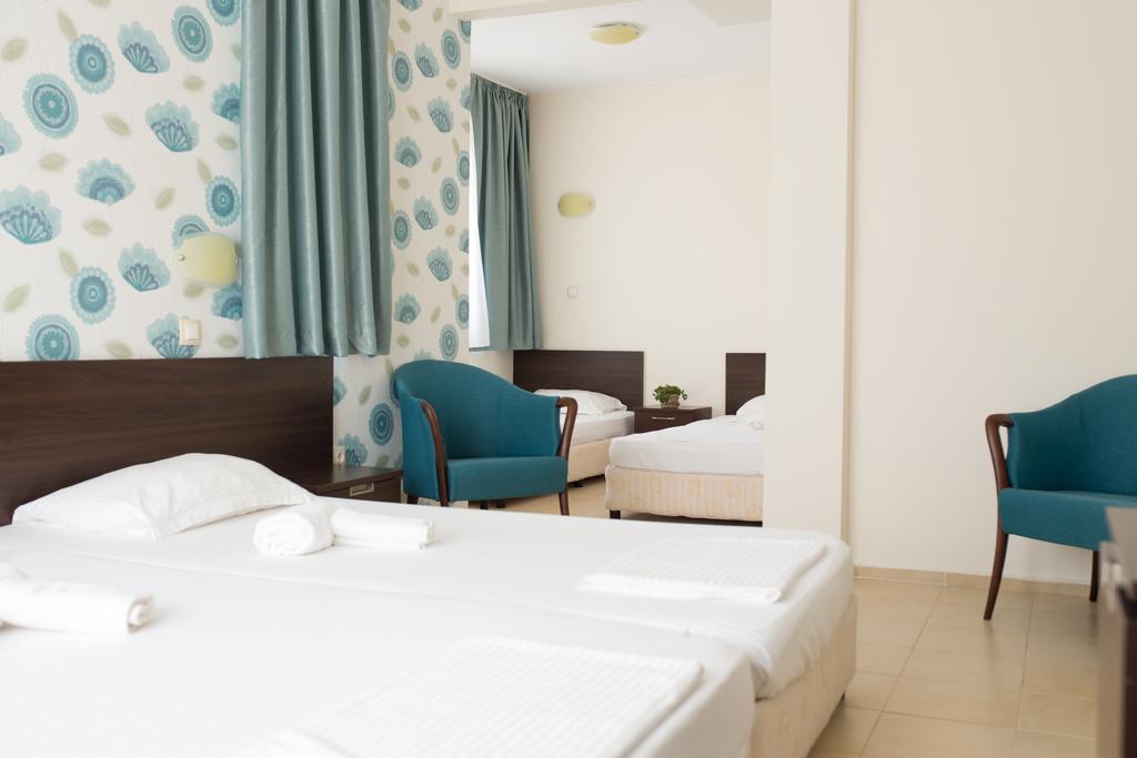 Ema Hotel 소조폴 외부 사진