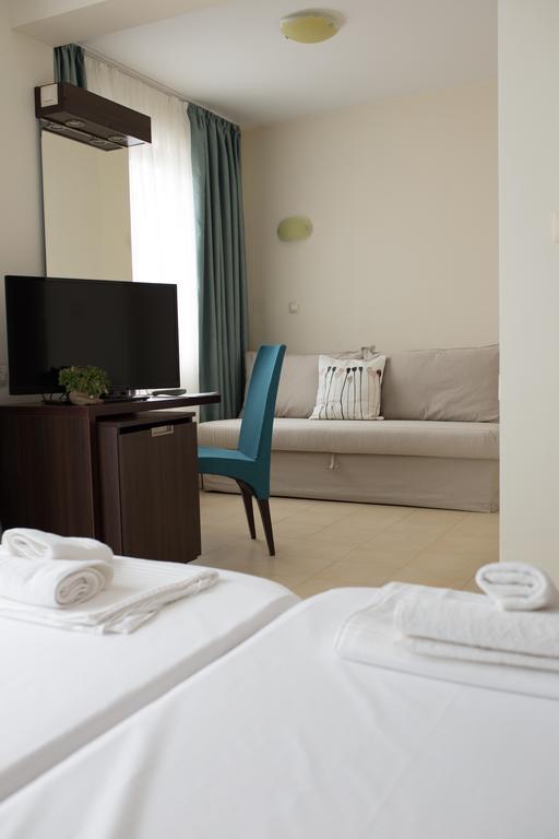 Ema Hotel 소조폴 외부 사진