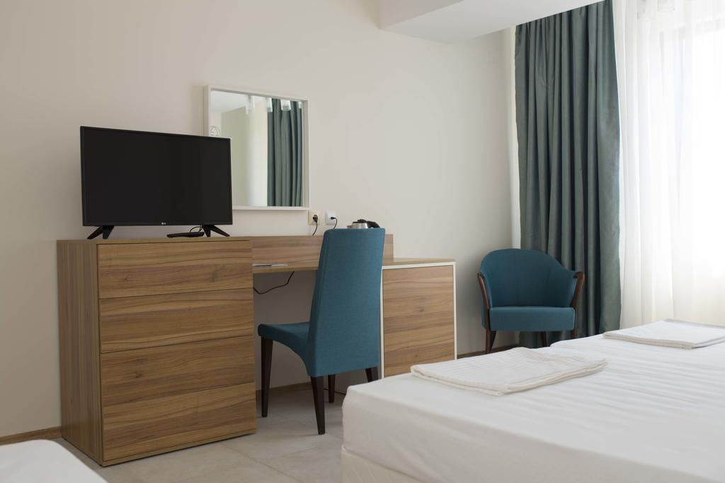 Ema Hotel 소조폴 외부 사진